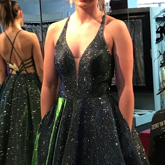 Jovani Prom/Pageant/Formal Dress - Picture 5 of 5